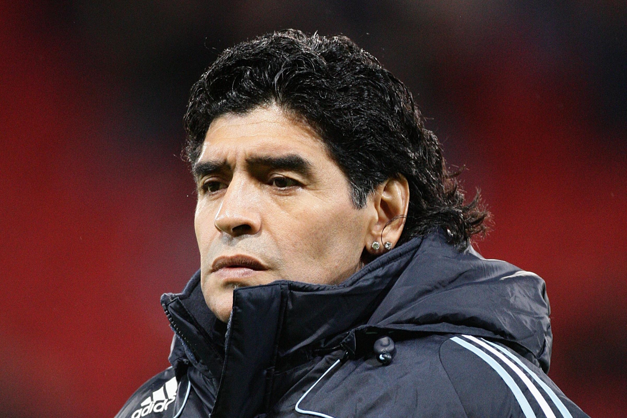 Get Diego Maradona Net Worth 1990 Background